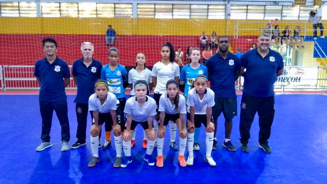 Futsal Feminino de Araraquara é tricampeão da Liga Paulista