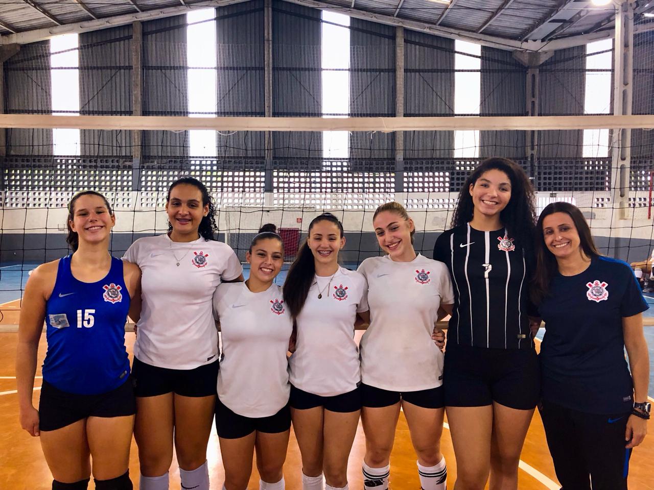 Equipes de base do Corinthians vão atuar pelo Campeonato Paulista de Vôlei  Feminino