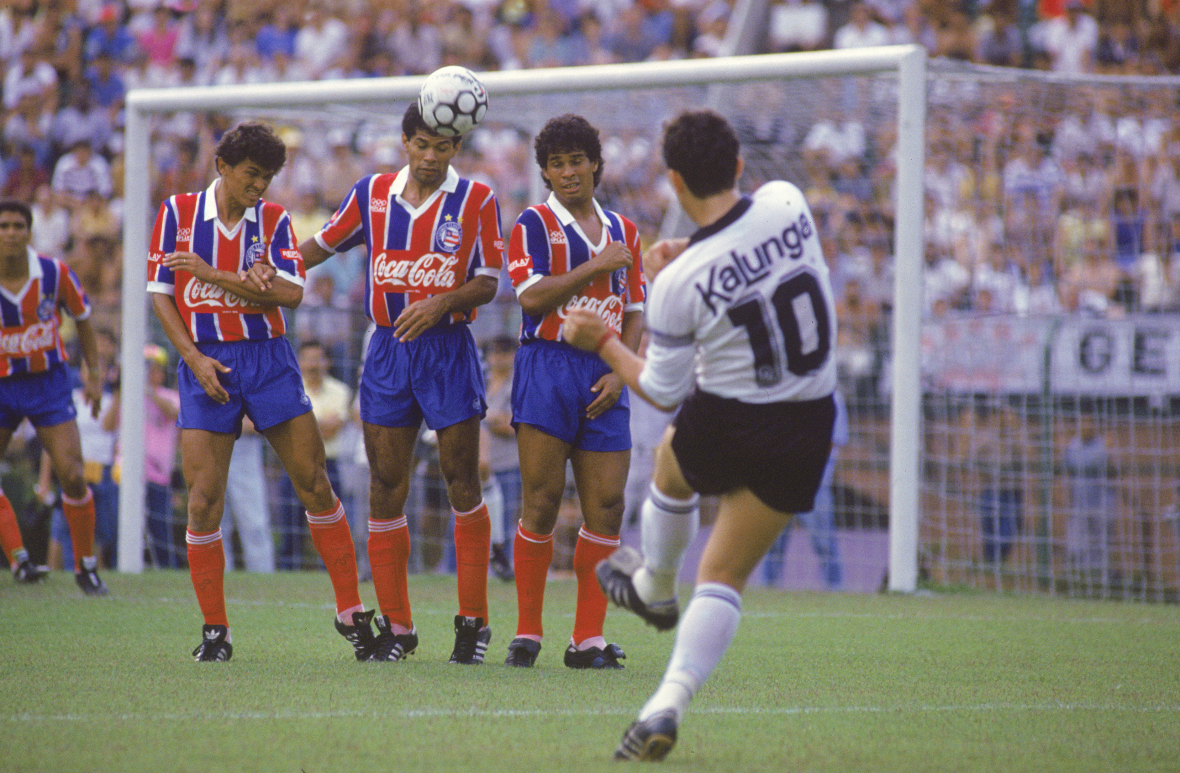 Há 31 anos, Corinthians vencia o Bahia e se aproximava da decisão