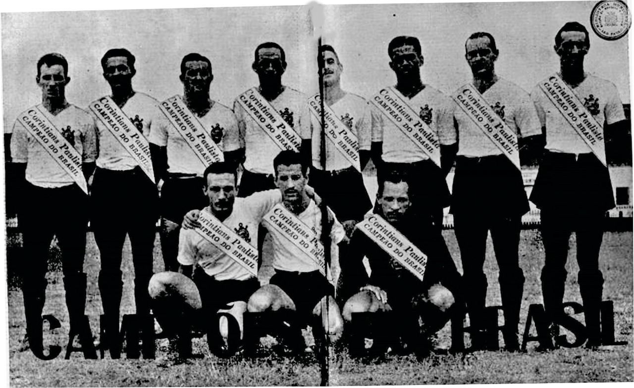 RodriGOL 12 - Sofredor, graças a DEUS: Corinthians campeão Mundial de 1952