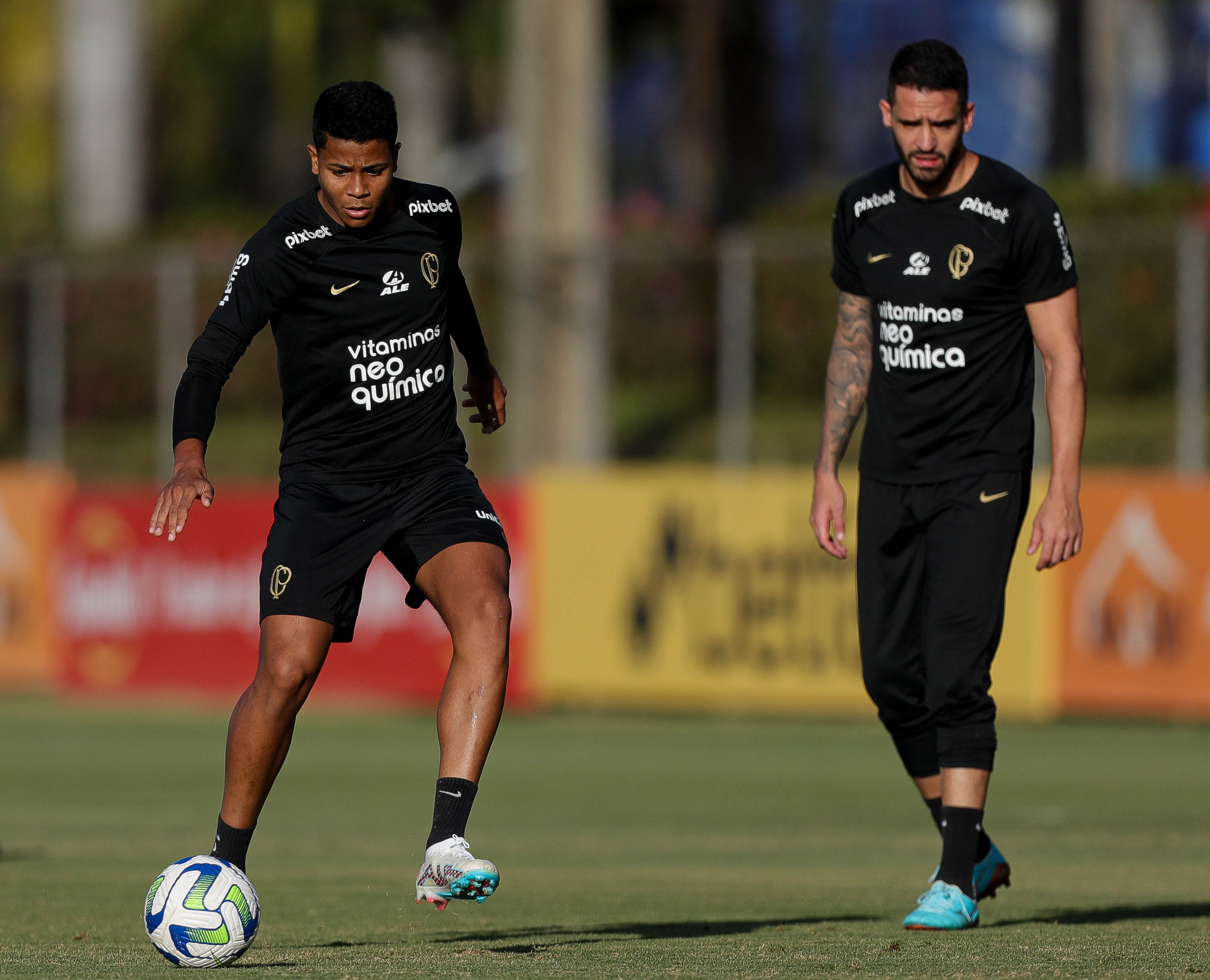 Futebol Masculino: Corinthians treina em BH de olho na próxima rodada do  Brasileirão