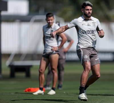 Futebol masculino: Corinthians faz último treino antes de encarar Flamengo no Rio