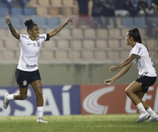Futebol feminino: Corinthians goleia o Ska e segue na liderança do